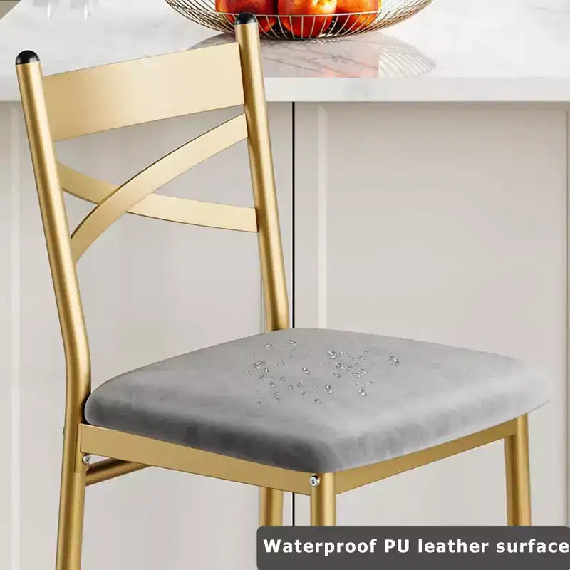 Tabourets de bar à hauteur de comptoir 26 Chaises à structure métallique avec dossier droit ergonomique, coussins étanches rembourrés en cuir PU épais