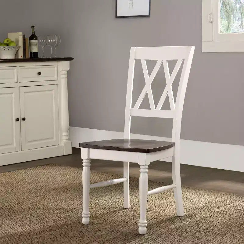 Chaise de salle à manger blanche : bois massif, dossier en X traditionnel, pieds en hévéa